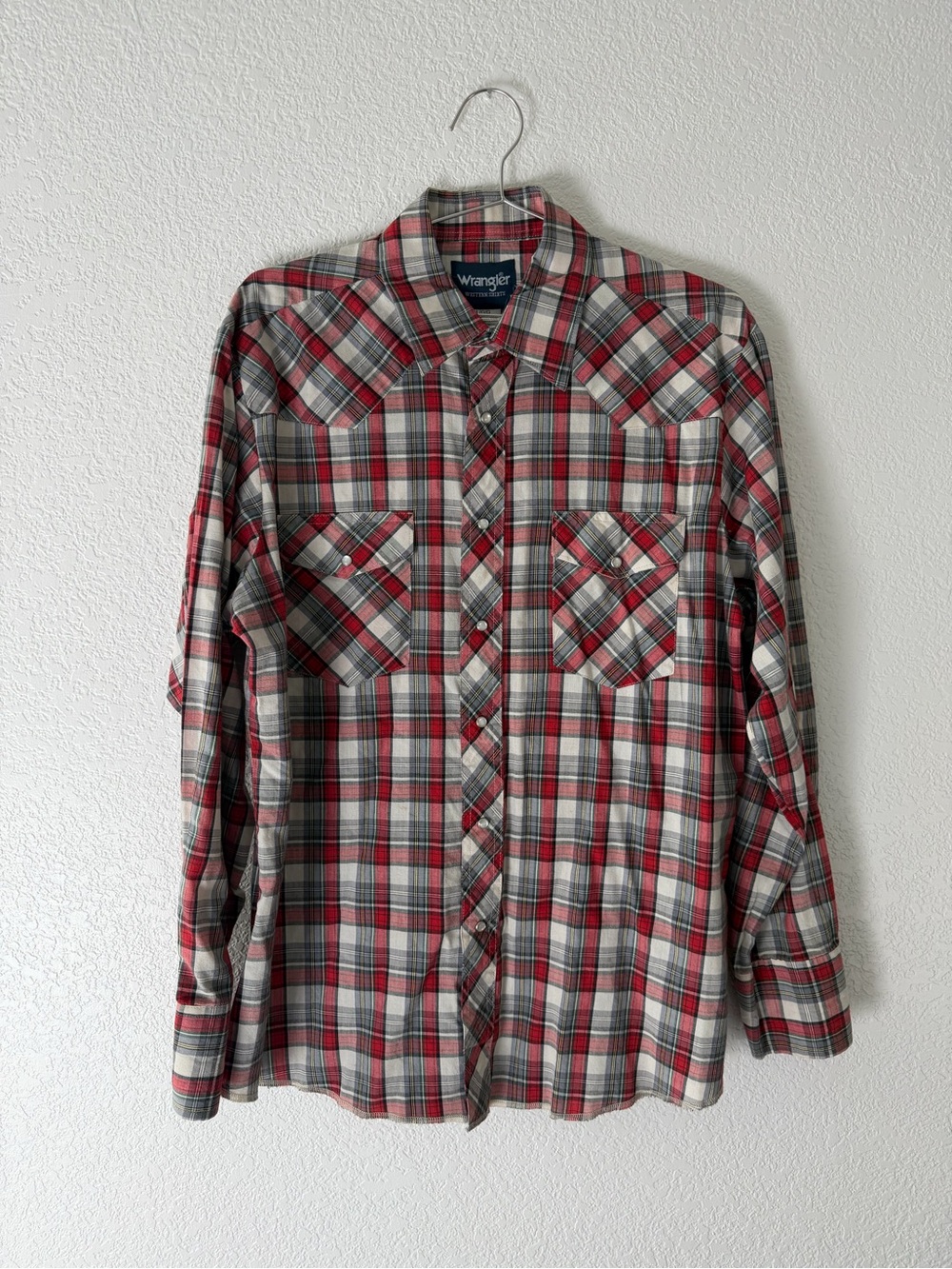 Wrangler • Men’s Plaid Western Button-Down Shirt • Size L • Mid-2000’s